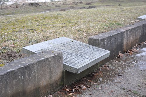 Sovjet Oorlogsbegraafplaats  Zutēni #2
