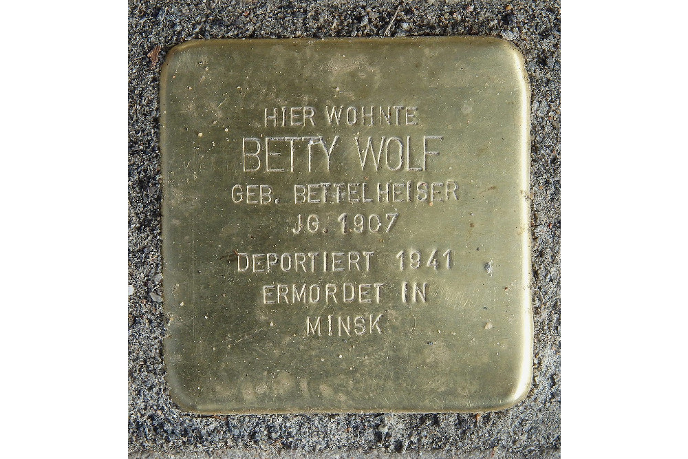 Stolpersteine Bornstraße 9 #2
