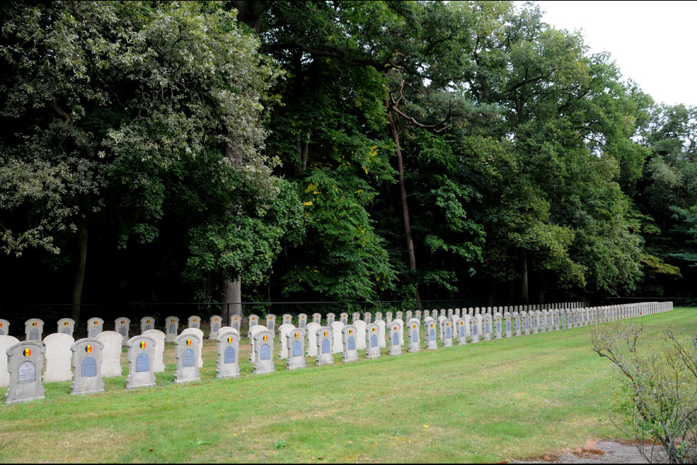 visit war graves in belgium