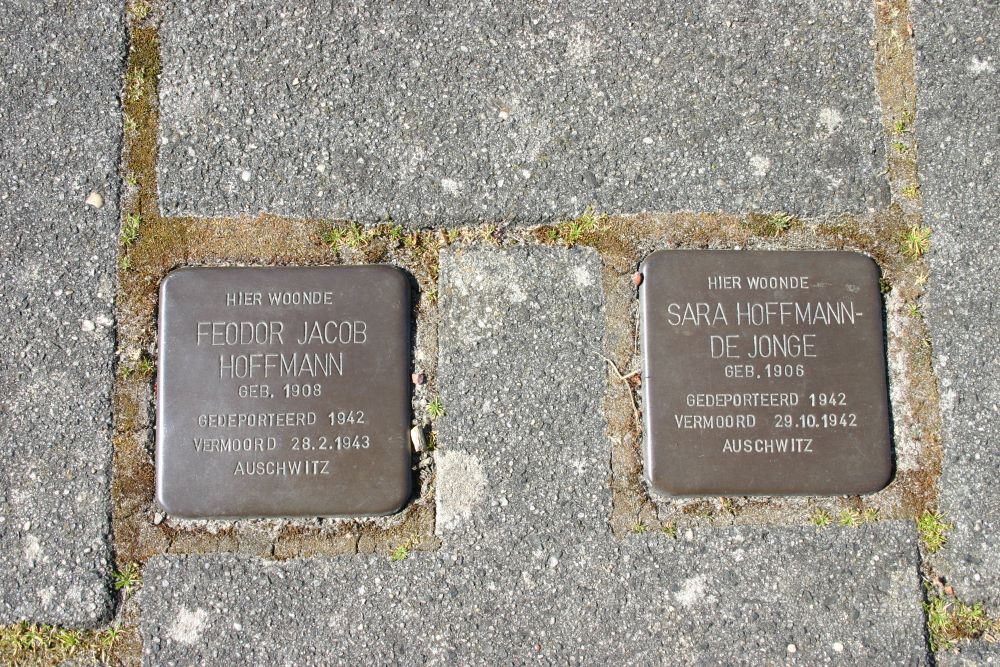 Stolpersteine Beukenhof 1