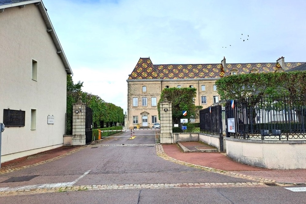 Gedenkteken Militaire School Autun