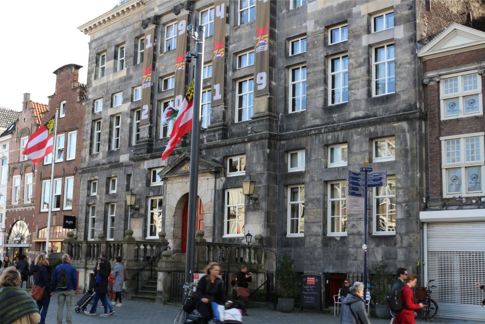 Memorial Belgian Refugees Old Town Hall Den Bosch