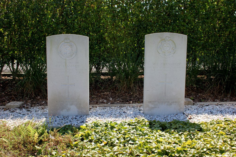 Commonwealth War Graves Anzegem #5