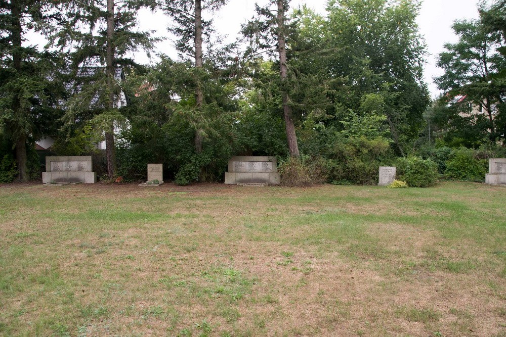 Soviet War Cemetery Oranienburg #5