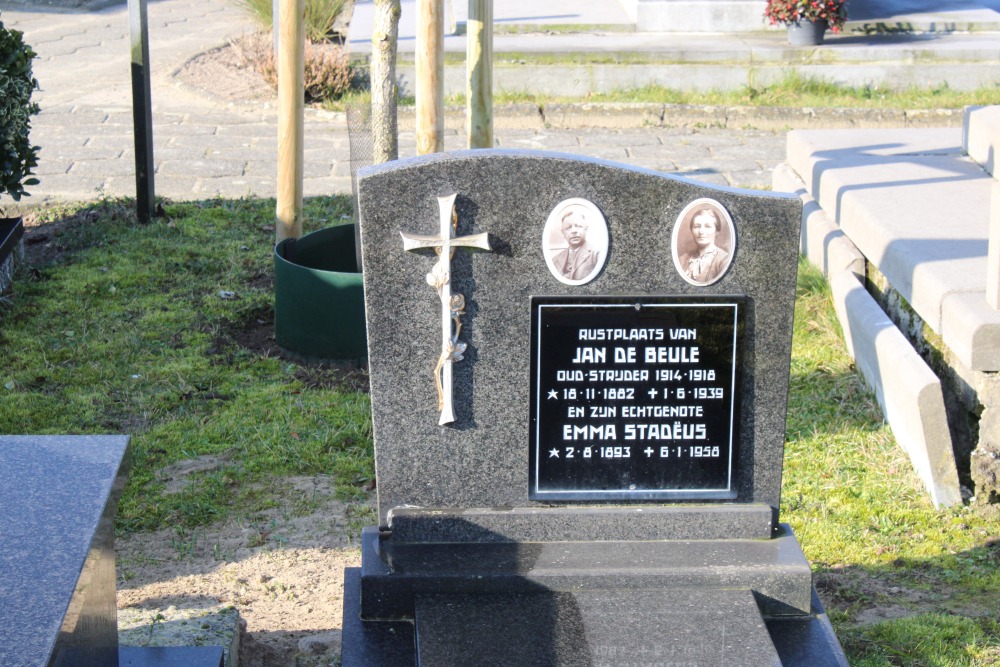Belgian Graves Veterans Wachtebeke #5