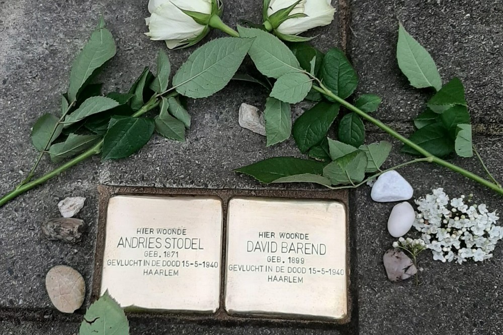 Stolpersteine Garenkokerskade 92