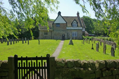 Oorlogsgraf van het Gemenebest All Saints Churchyard