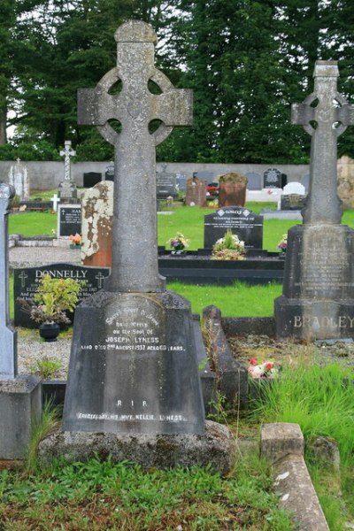 Oorlogsgraven van het Gemenebest Crebilly Roman Catholic Churchyard #1