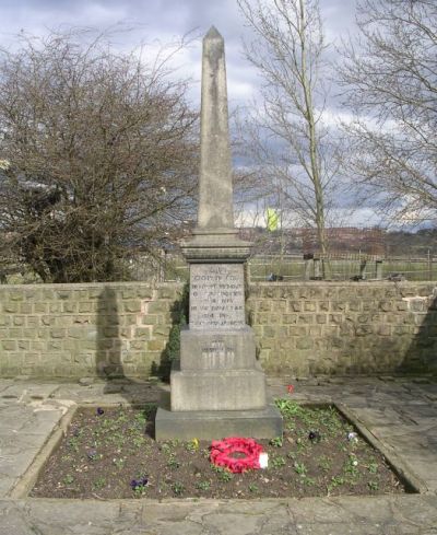 Oorlogsmonument Bowers Allerton, Great Preston en Hollinghurst