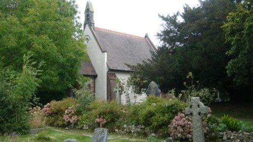 Commonwealth War Grave St. Agatha Churchyard