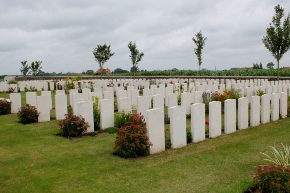 Oorlogsbegraafplaats van het Gemenebest Passchendaele #2