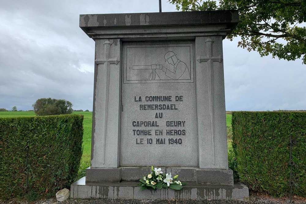 Memorial Corporal Geury (B) Remersdael #1