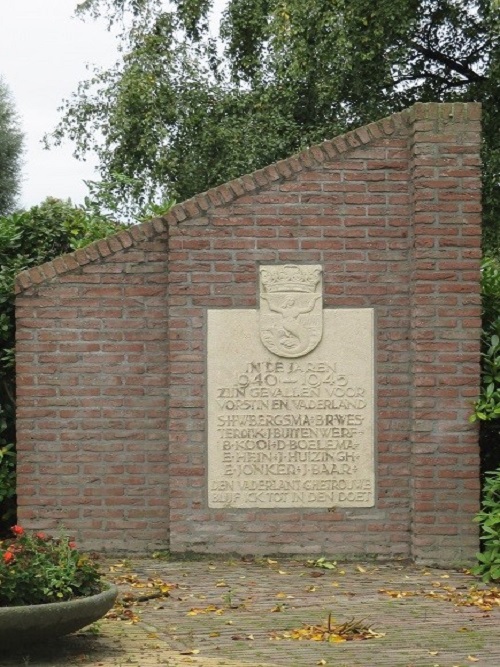 War Memorial Uithuizermeeden #2