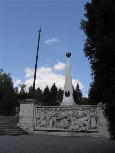 Sovjet Oorlogsbegraafplaats Svidnik #3