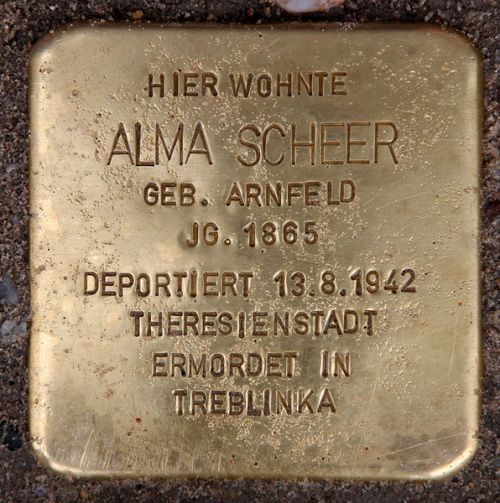 Stumbling Stones Martin-Luther-Straße 84 #4