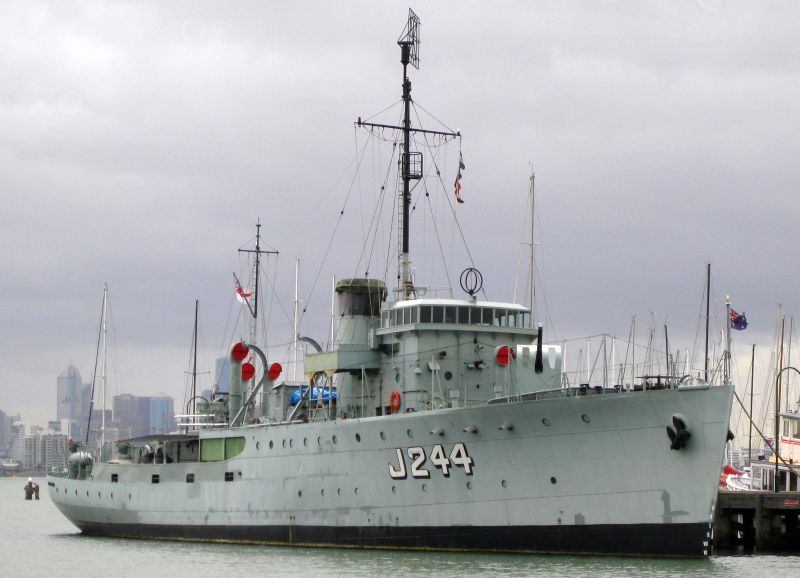 Australian corvettes of the Bathurst-class