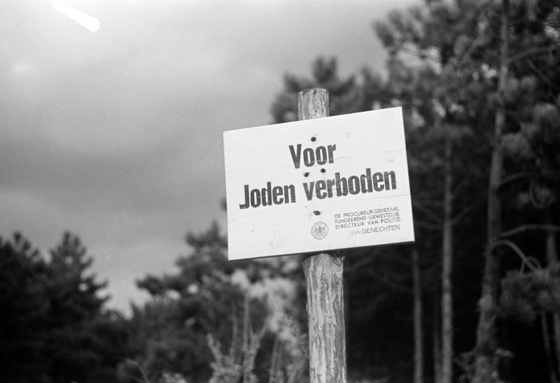 Anti-Joodse maatregelen in Nederland vanaf 1940