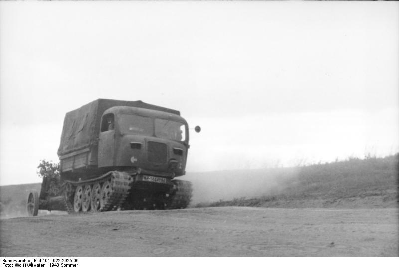 Raupenschlepper Ost (RSO)