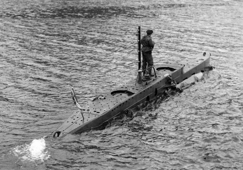 Operation Source: British midget submarines against a German battleship