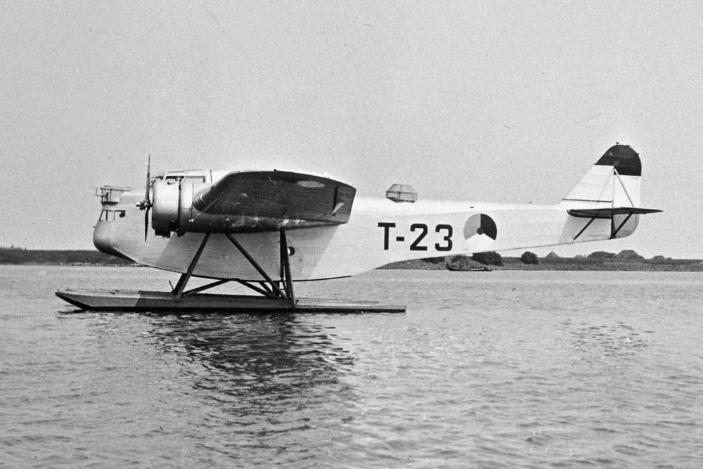 Fokker T.IV (T-4)